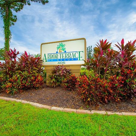 ホテル Arbor Terrace サラソータ エクステリア 写真
